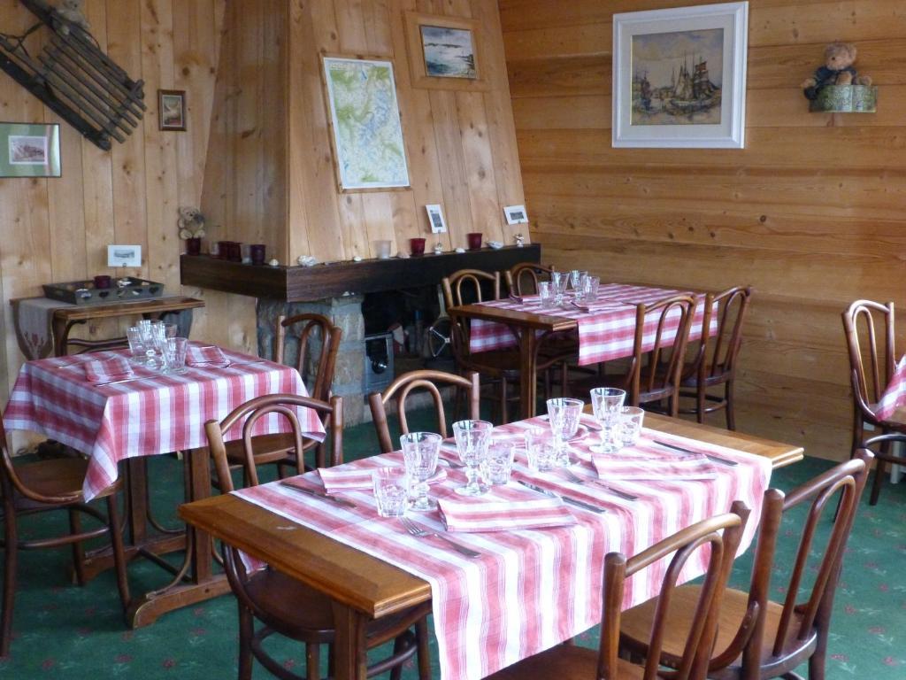 Les Aravis - Combloux Hotel Luaran gambar